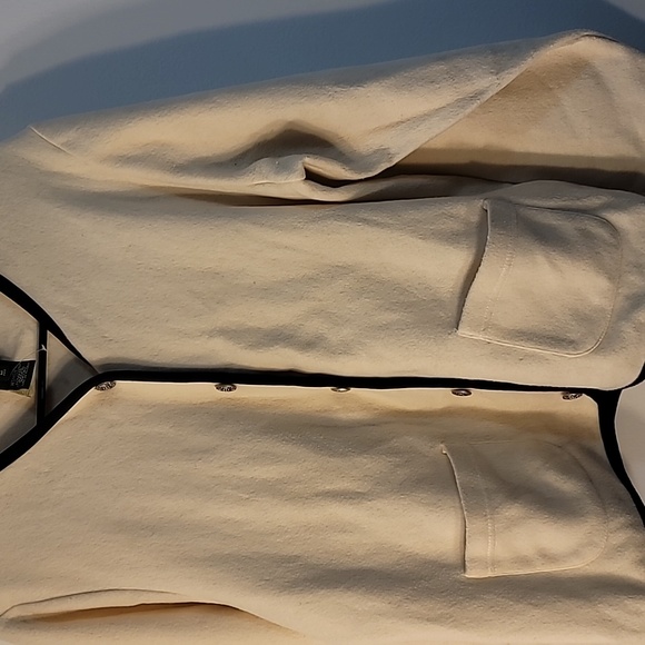 L.L. Bean Fleece Jacket Ivory with Black Trim - Picture 4 of 5